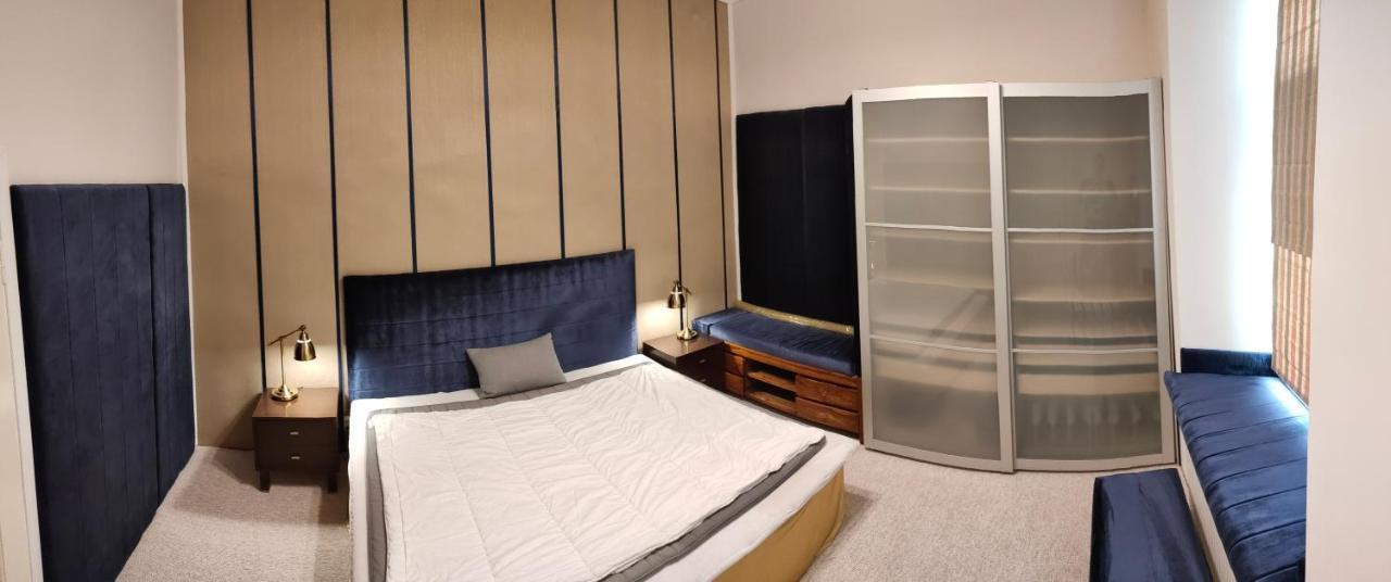 Appartement Apartament - Koszyki - à Varsovie Extérieur photo